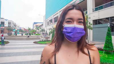 VENEZUELAN MMIGRANT wangofika kumene ku Peru, woyendetsa cab wakuda